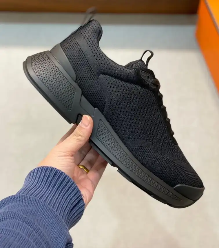 hype Hermes Casual Shoes