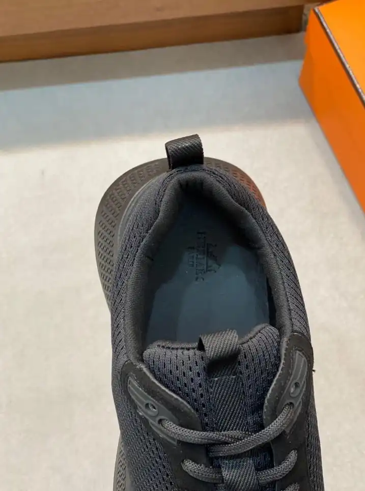 hype Hermes Casual Shoes