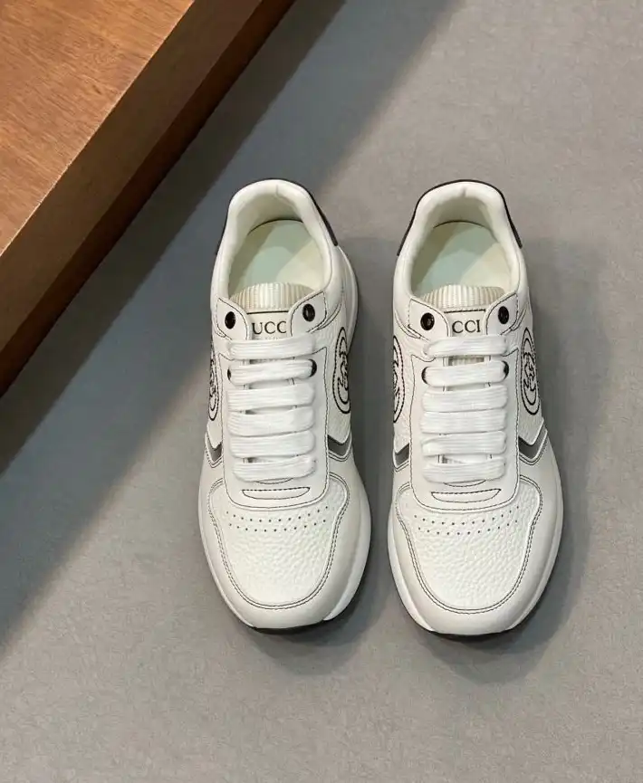 hype Gucci Sneakers