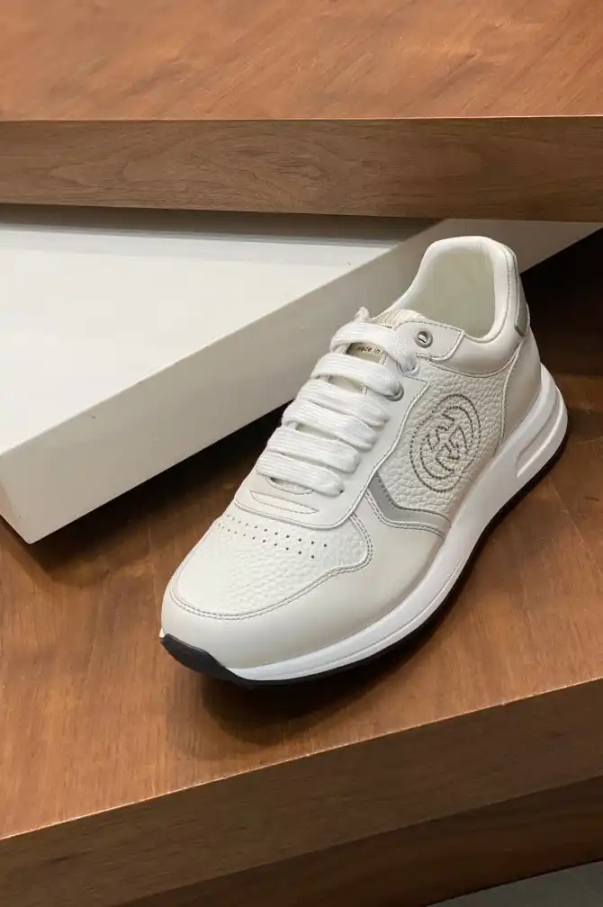 hype Gucci Sneakers