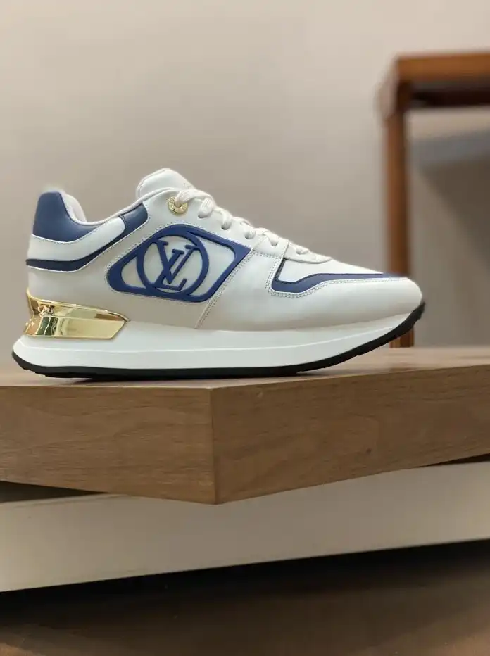 hype Louis Vuitton Sneakers