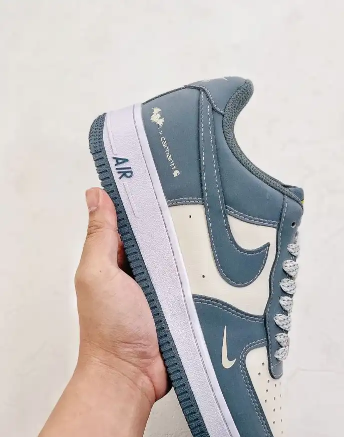 hype Nike Sneakers