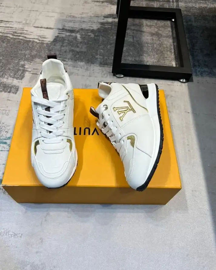 hype Louis Vuitton Sneakers