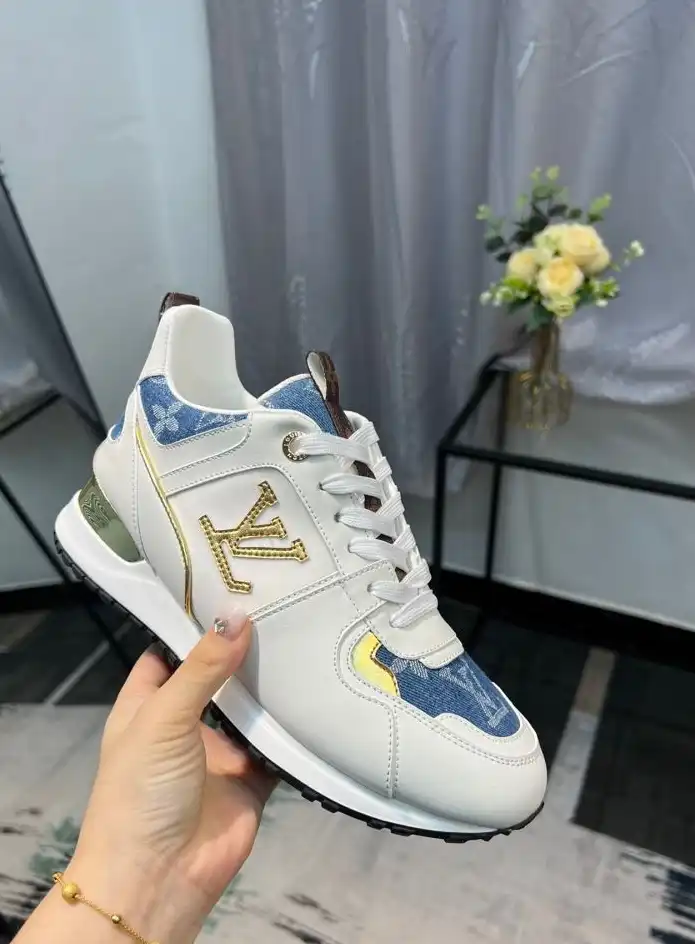 hype Louis Vuitton Sneakers