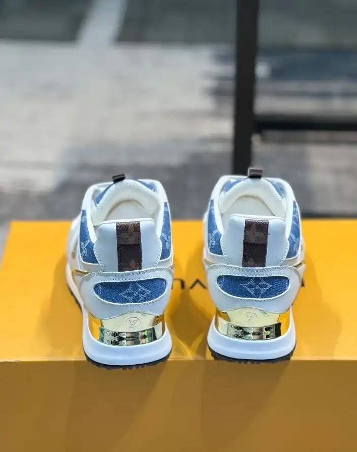 hype Louis Vuitton Sneakers