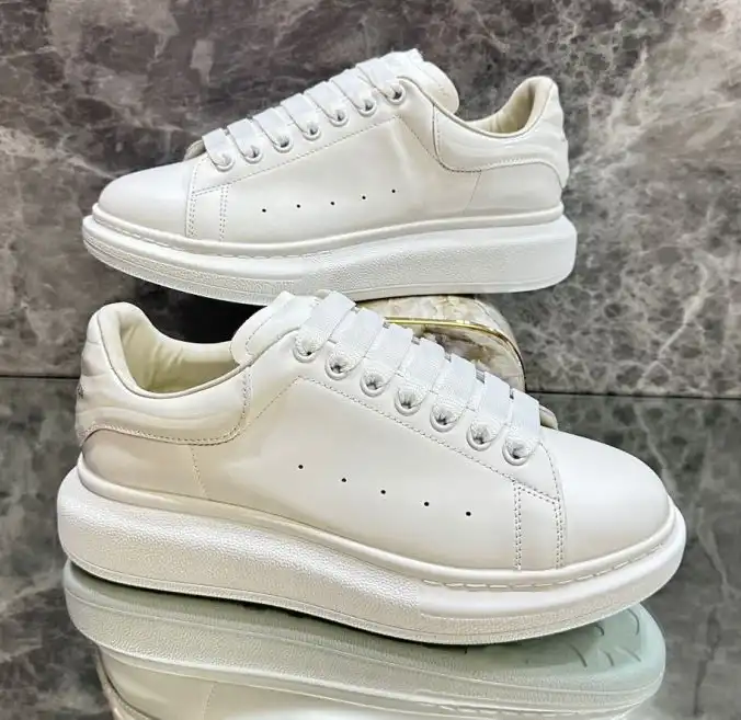 hype Moncler Sneakers