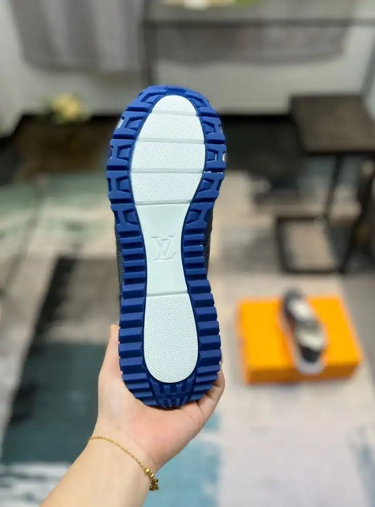 hype Louis Vuitton Sneakers