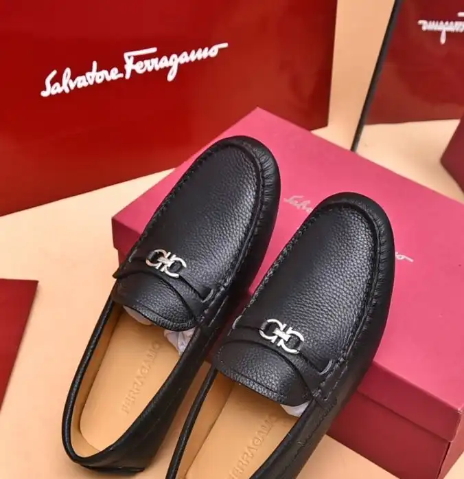 hype Ferragamo Leather Shoes