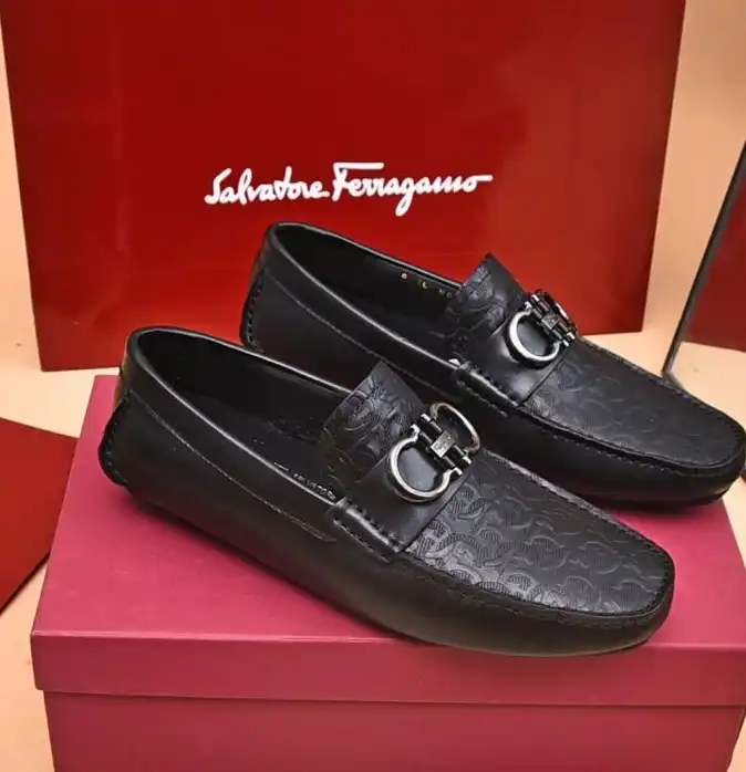 hype Ferragamo Leather Shoes