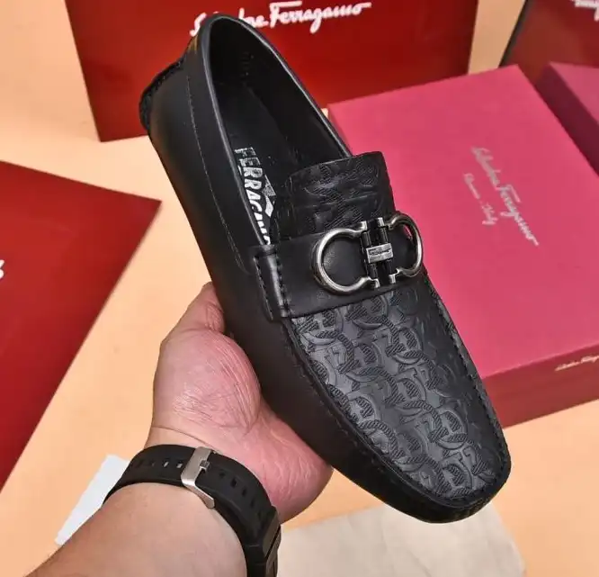 hype Ferragamo Leather Shoes