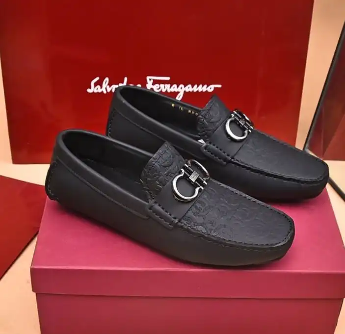 hype Ferragamo Leather Shoes