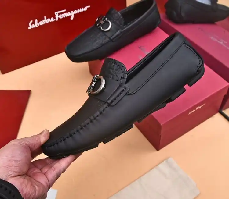 hype Ferragamo Leather Shoes