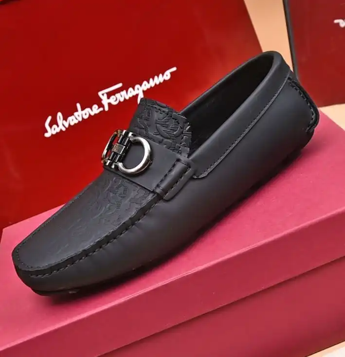 hype Ferragamo Leather Shoes