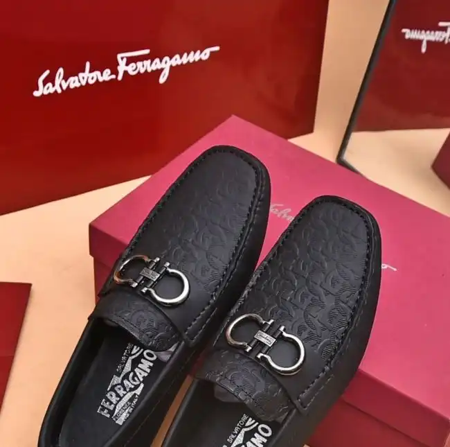 hype Ferragamo Leather Shoes