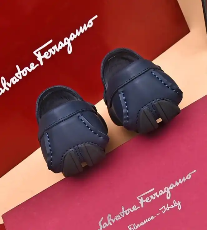 hype Ferragamo Leather Shoes