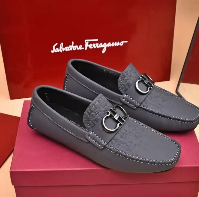 hype Ferragamo Leather Shoes