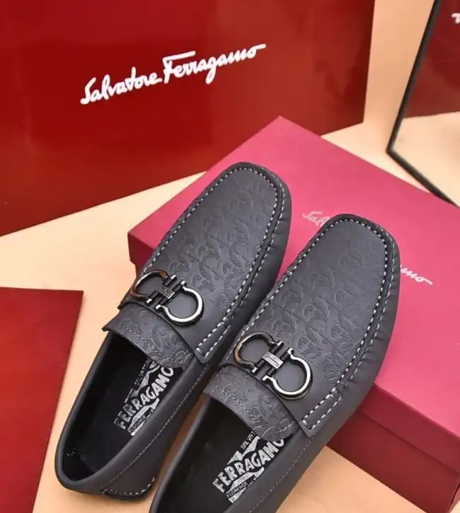 hype Ferragamo Leather Shoes