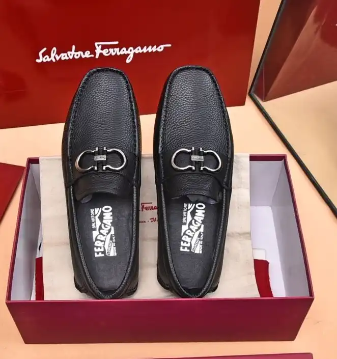 hype Ferragamo Leather Shoes