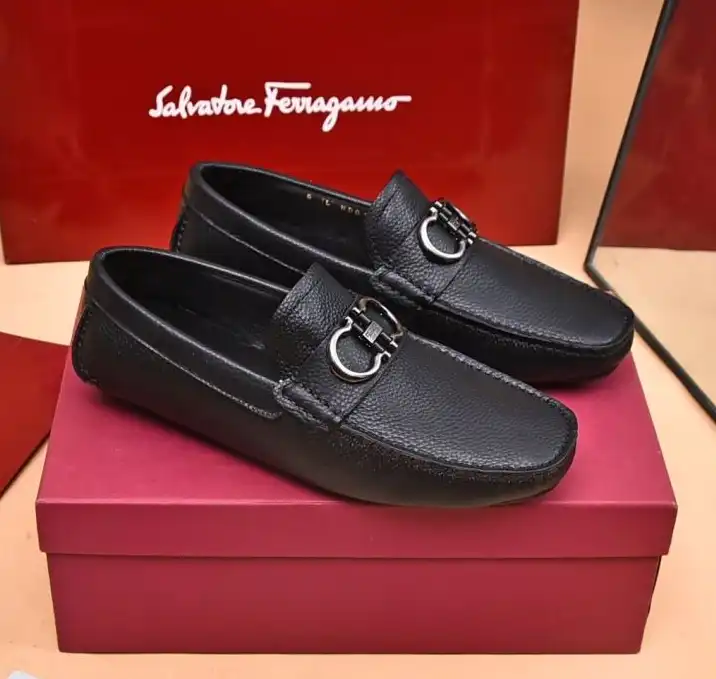 hype Ferragamo Leather Shoes