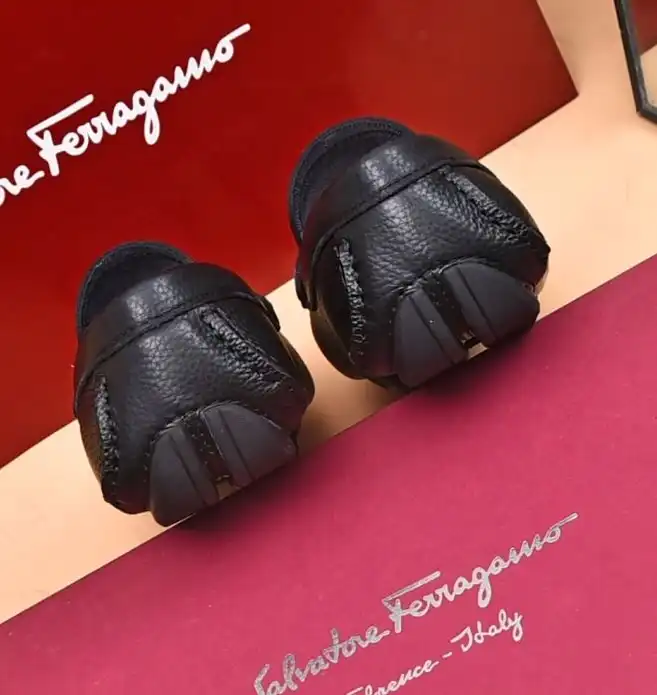 hype Ferragamo Leather Shoes