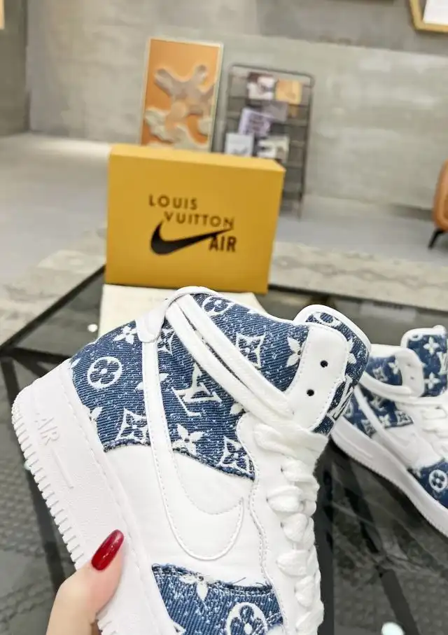 hype Louis Vuitton Sneakers