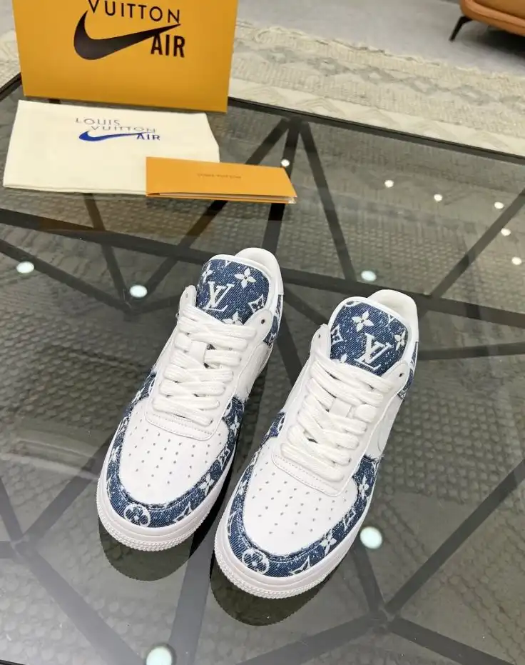 hype Louis Vuitton Sneakers