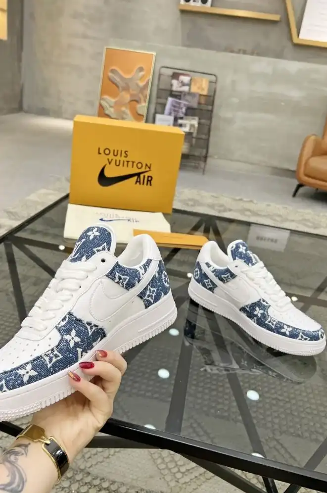 hype Louis Vuitton Sneakers