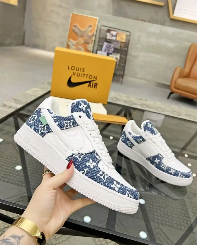 hype Louis Vuitton Sneakers