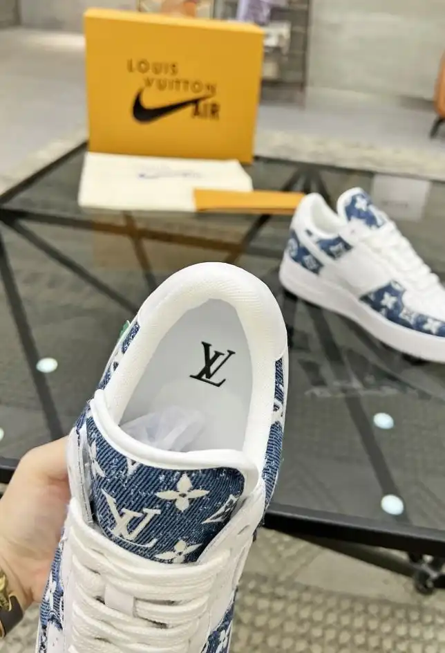 hype Louis Vuitton Sneakers