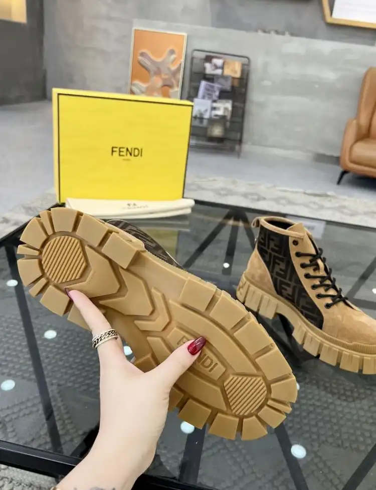 hype Fendi Sneakers