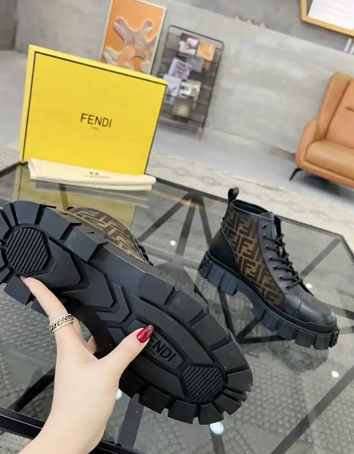 hype Fendi Sneakers