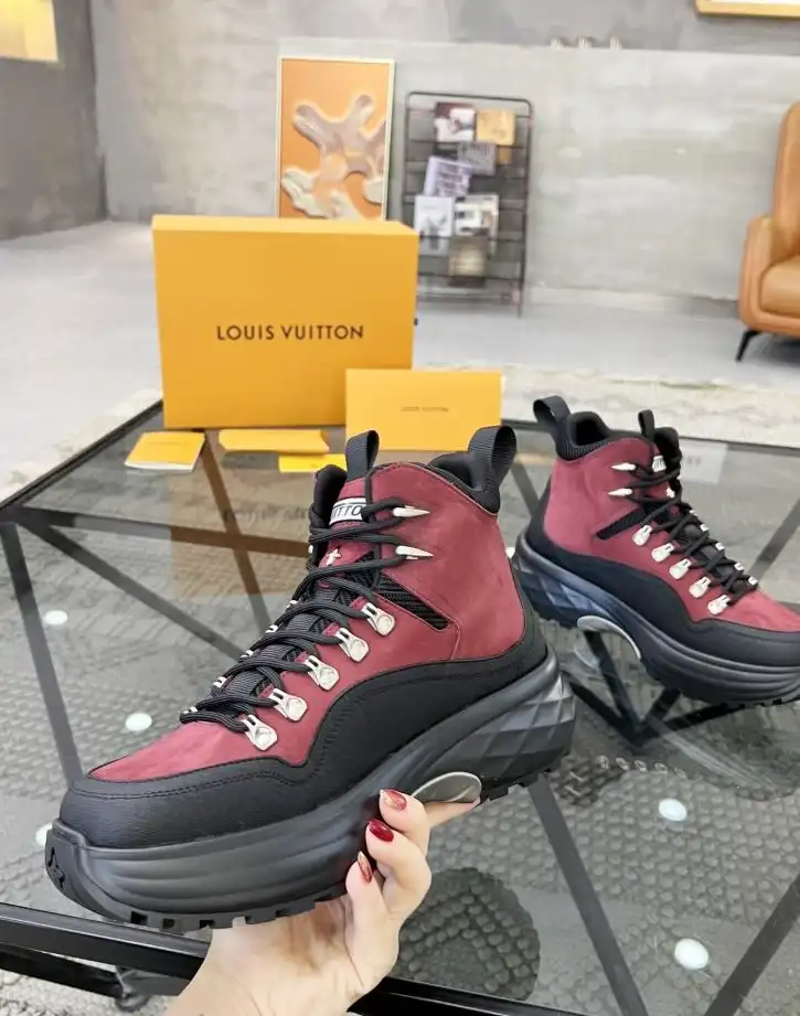 hype Louis Vuitton Sneakers