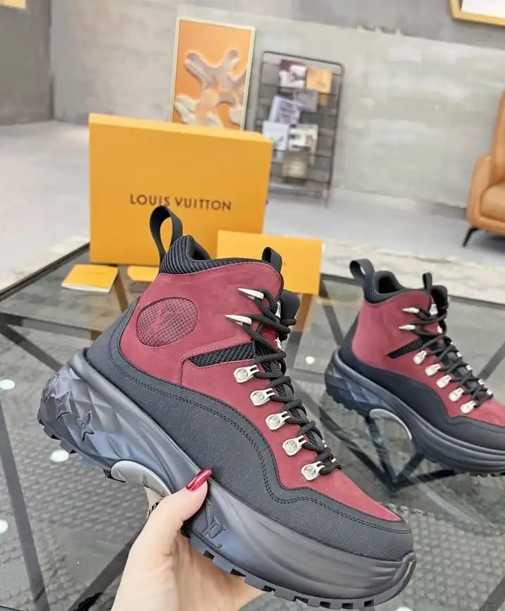 hype Louis Vuitton Sneakers