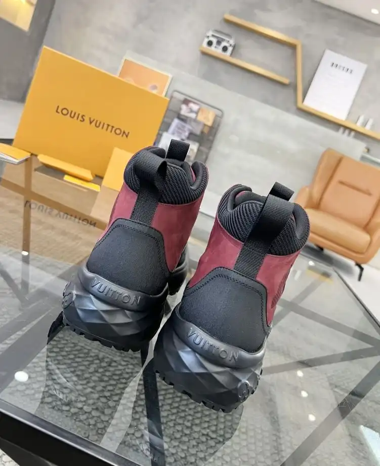 hype Louis Vuitton Sneakers