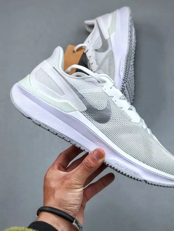 hype Nike Sneakers