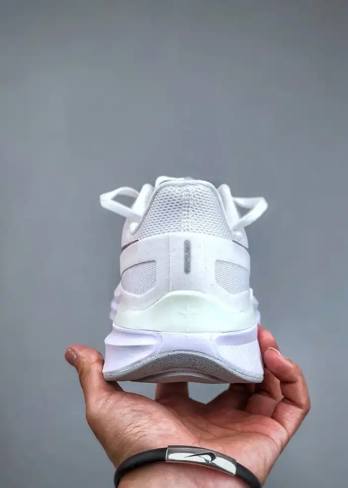 hype Nike Sneakers