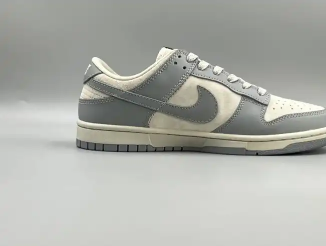 hype Nike Sneakers