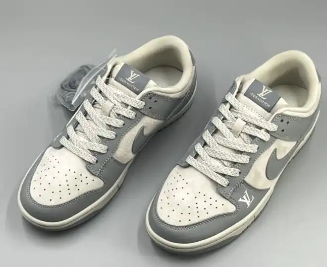 hype Nike Sneakers