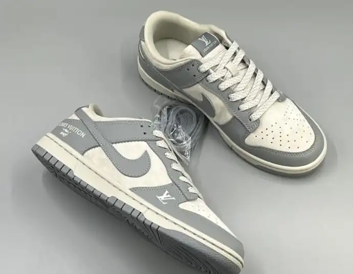 hype Nike Sneakers