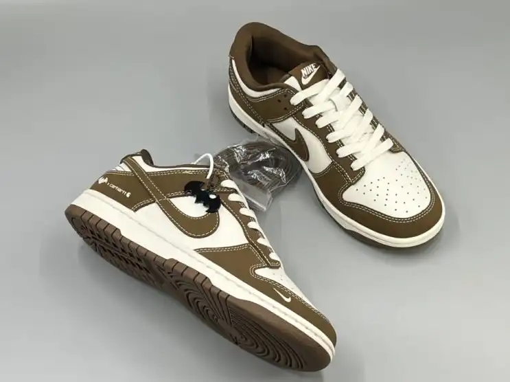 hype Nike Sneakers