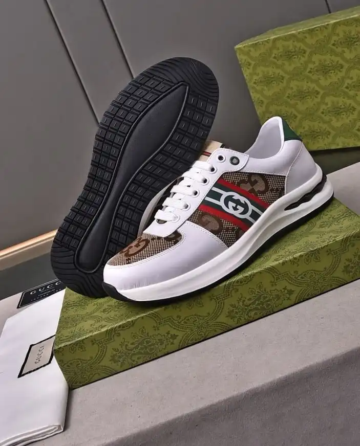 hype Gucci Sneakers