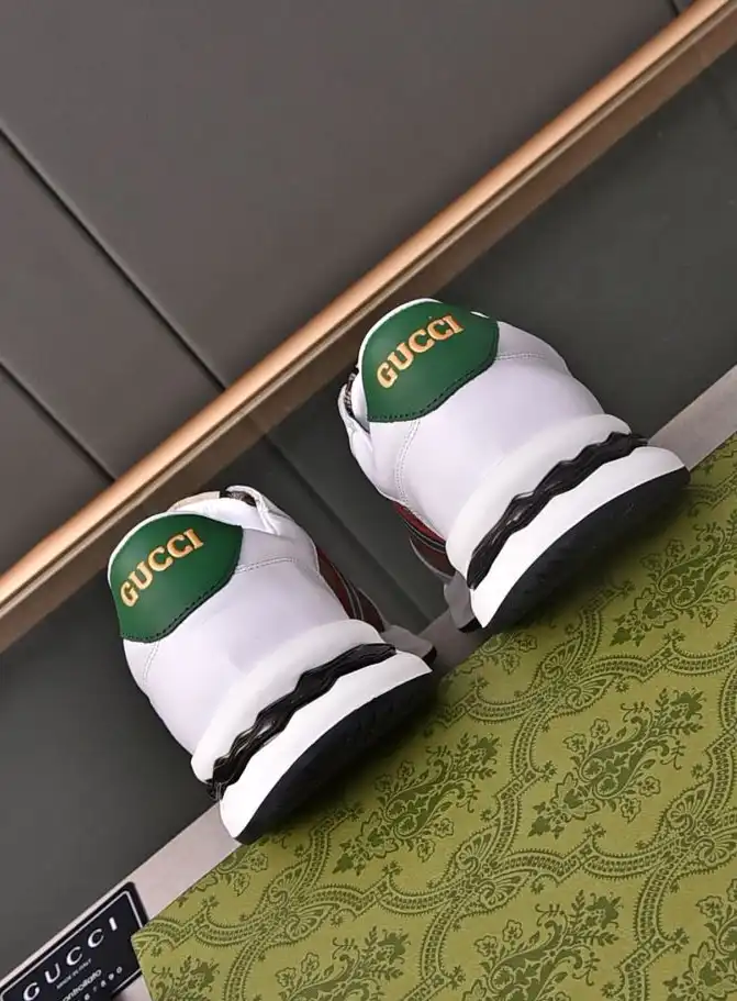 hype Gucci Sneakers