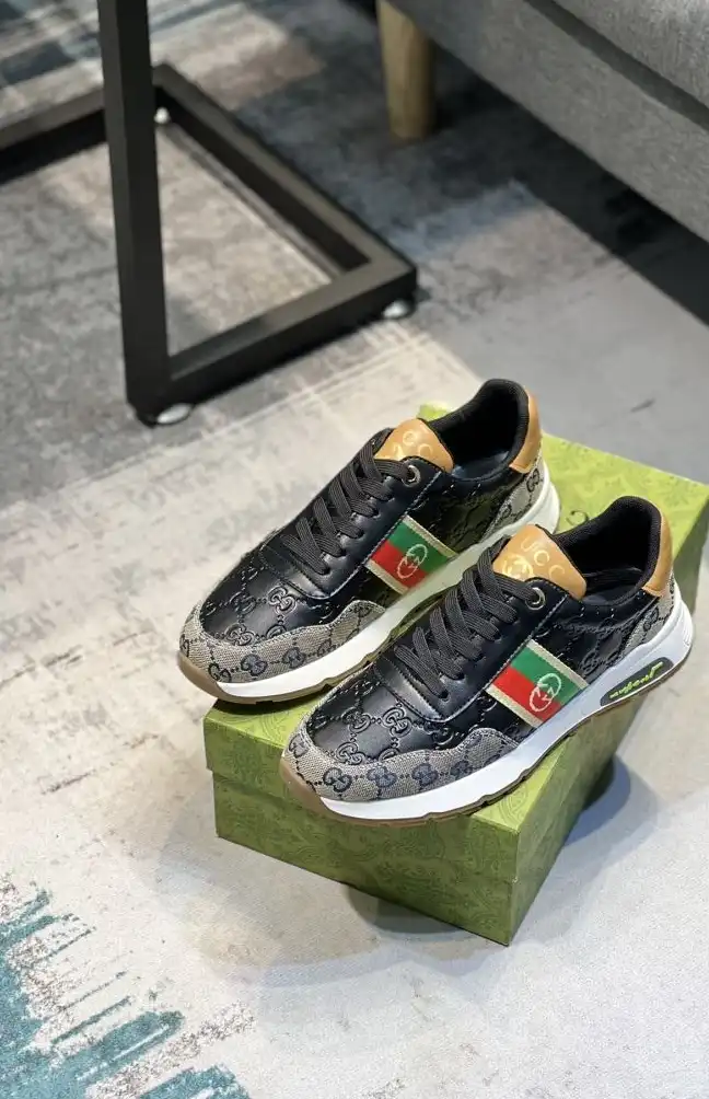 hype Gucci Sneakers