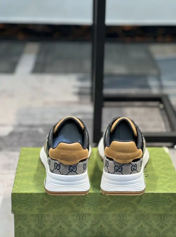 hype Gucci Sneakers