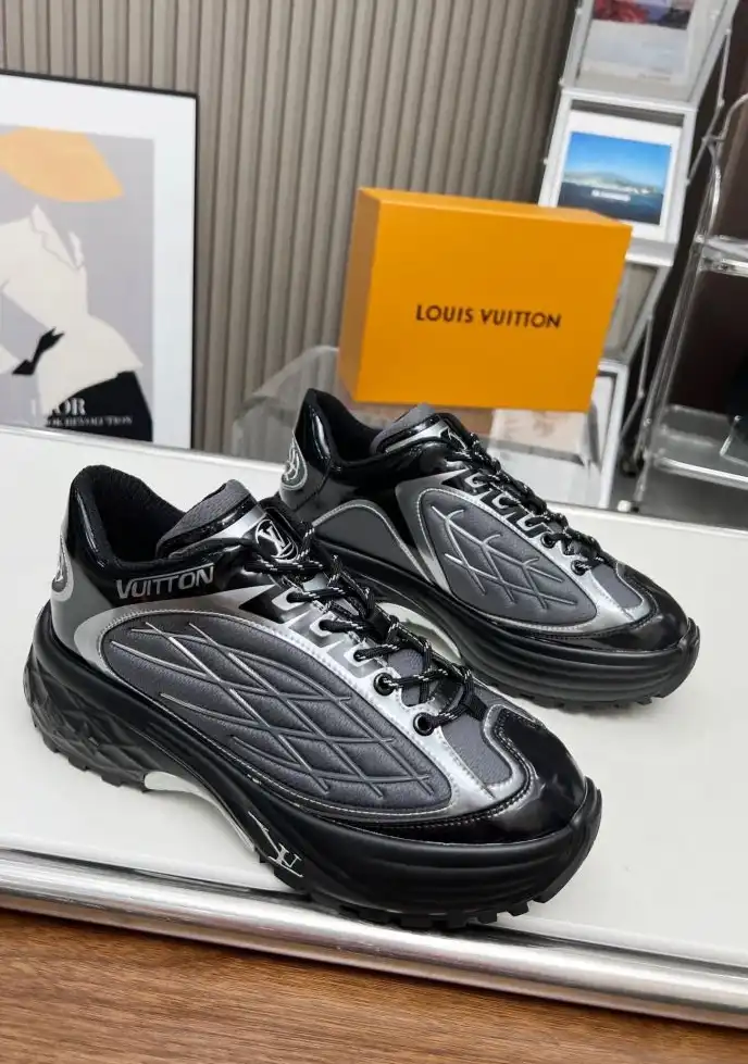 hype Louis Vuitton Sneakers