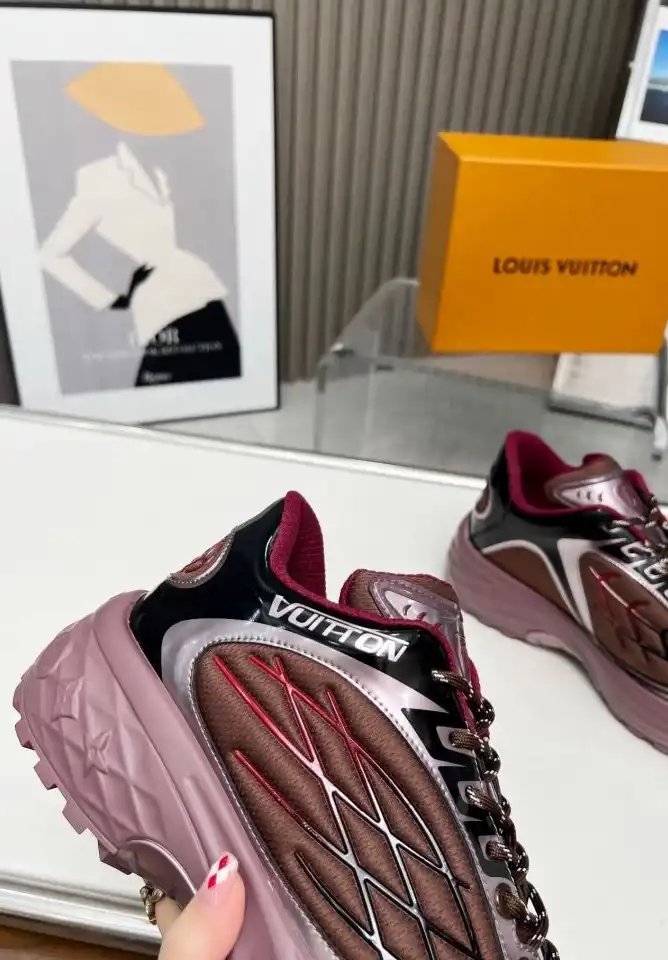 hype Louis Vuitton Sneakers