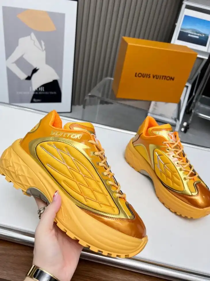 hype Louis Vuitton Sneakers