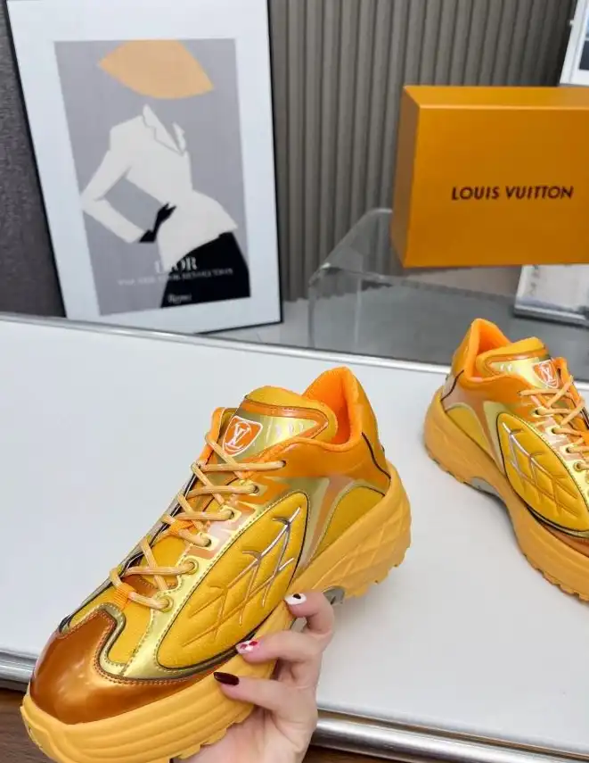 hype Louis Vuitton Sneakers