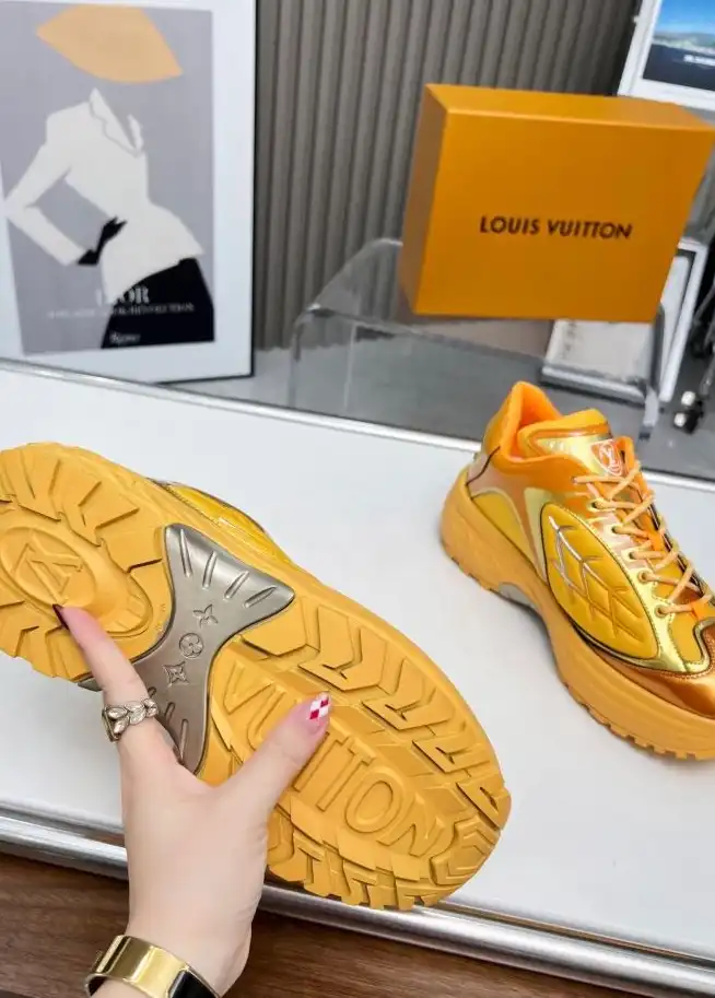 hype Louis Vuitton Sneakers