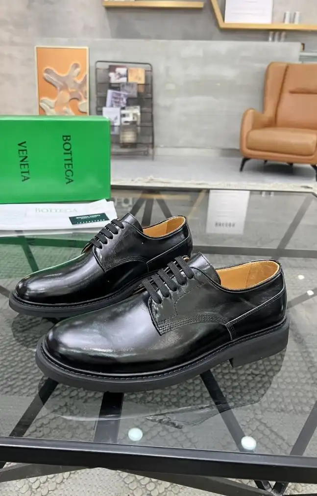 hype Bottega Veneta Leather Shoes